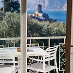 La Pervinca Lägenhetshotell Malcesine