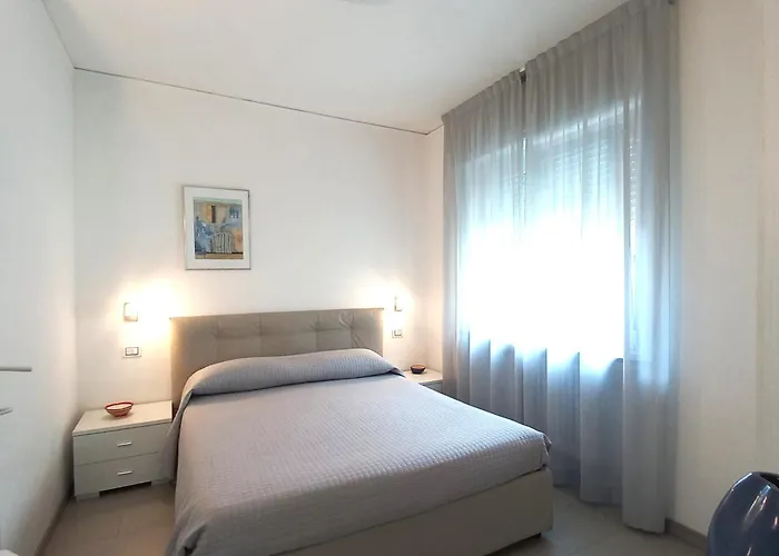 Aparthotel La Pervinca 4*