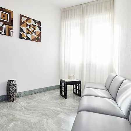 La Pervinca Apartmanhotel 4*