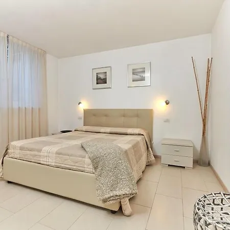 La Pervinca Lägenhetshotell 4*