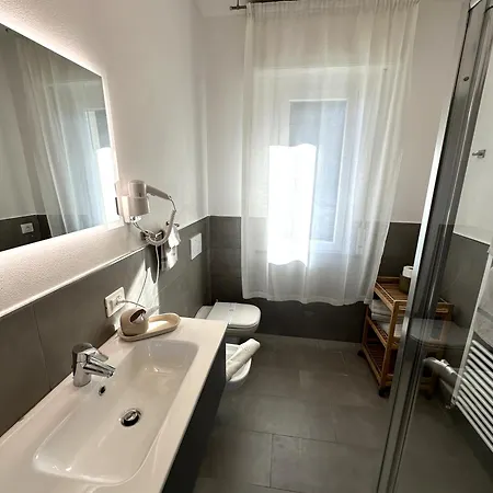 Lägenhetshotell La Pervinca 4*