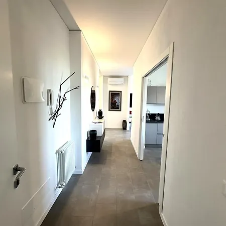 La Pervinca מלון דירות מאלצ'סינה