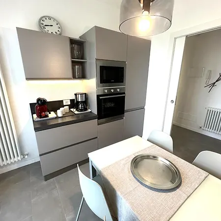 מלון דירות La Pervinca מאלצ'סינה