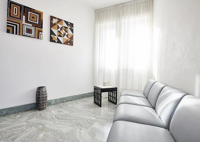 La Pervinca Aparthotel 4*